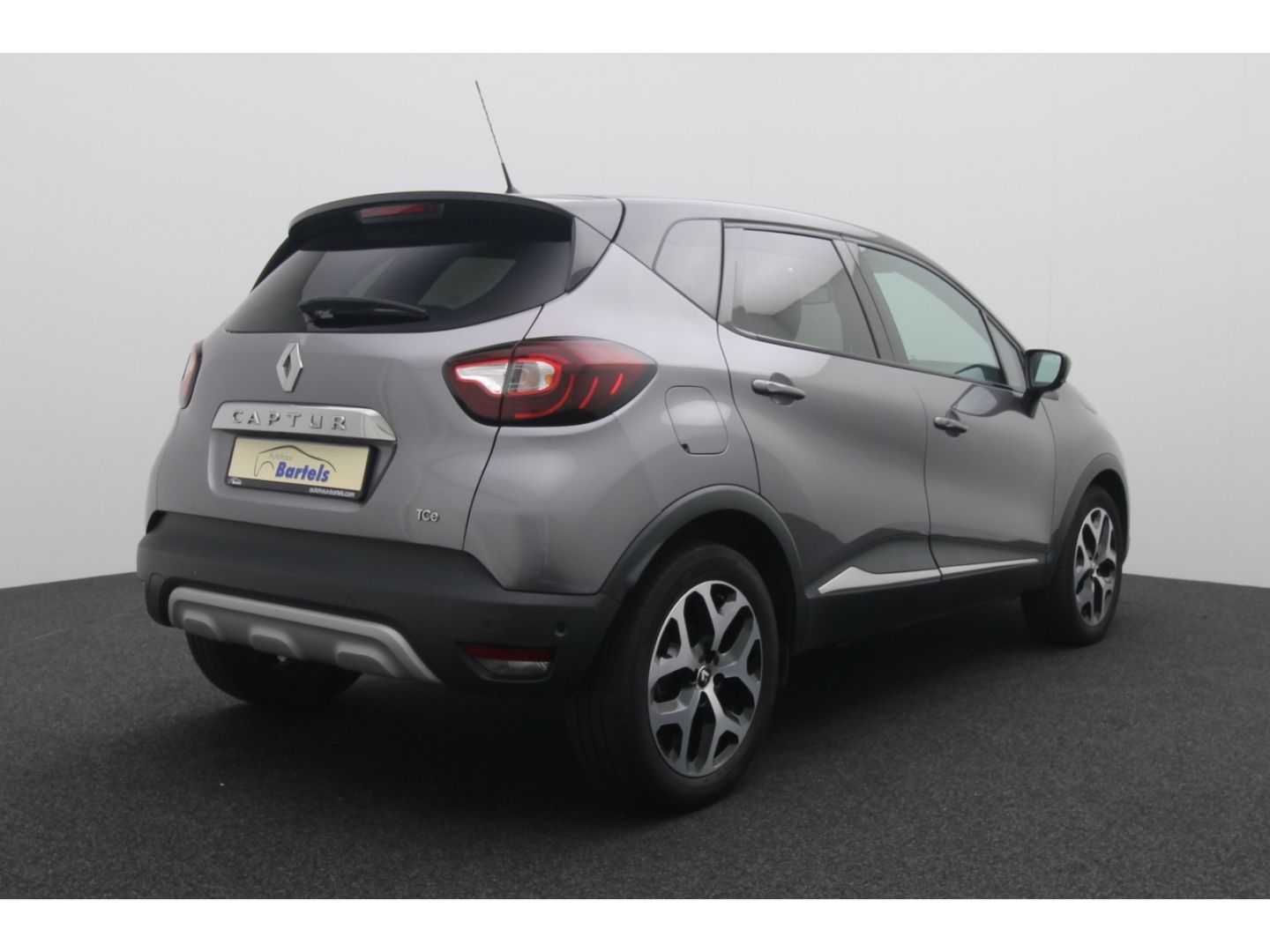Fahrzeugabbildung Renault Captur Totwinkelass. Panorama AppleCP LED