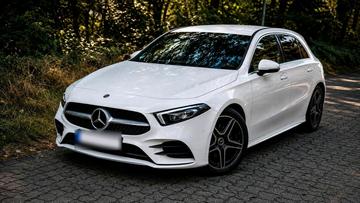 صورة 2 لـ 2019 Mercedes-BENZ A 220