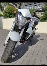 Honda CB1000R Umbau, wenig KM - HONDA 2010 CB 1000 R