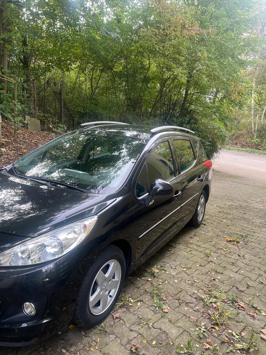 Peugeot 207 2011 — engine 1.397 cm³, 95 HP (70kW)