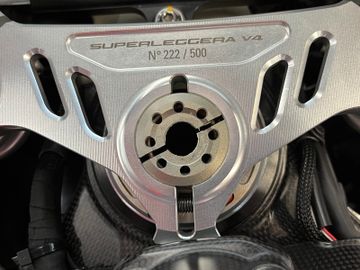 Ducati Panigale Superleggera V4   222  500