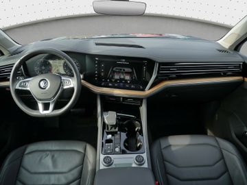 Volkswagen Touareg - 5