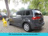 Volkswagen Touran 2.0*Diesel*NAVI*KLIMA*AUTOMATIK*TÜV*NEU* - VW Touran Gebrauchtwagen in Magdeburg