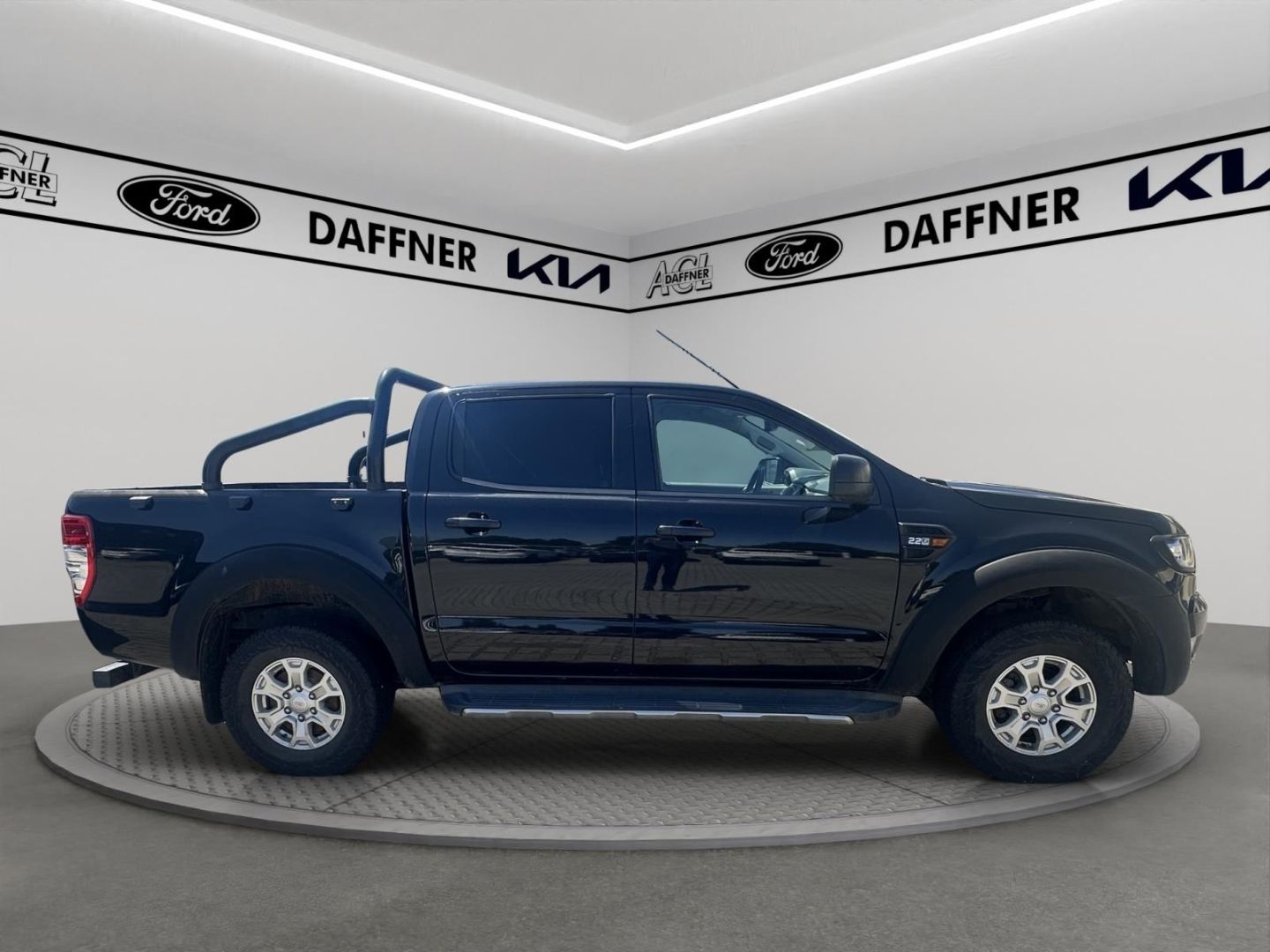 Fahrzeugabbildung Ford Ranger XLT Doppelkabine 4x4 Sperrdiff. Notbremsa