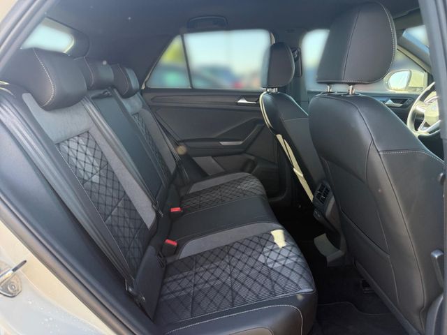 T-Roc R-Line 1.5 TSI DSG LED ACC Apple CarPlay