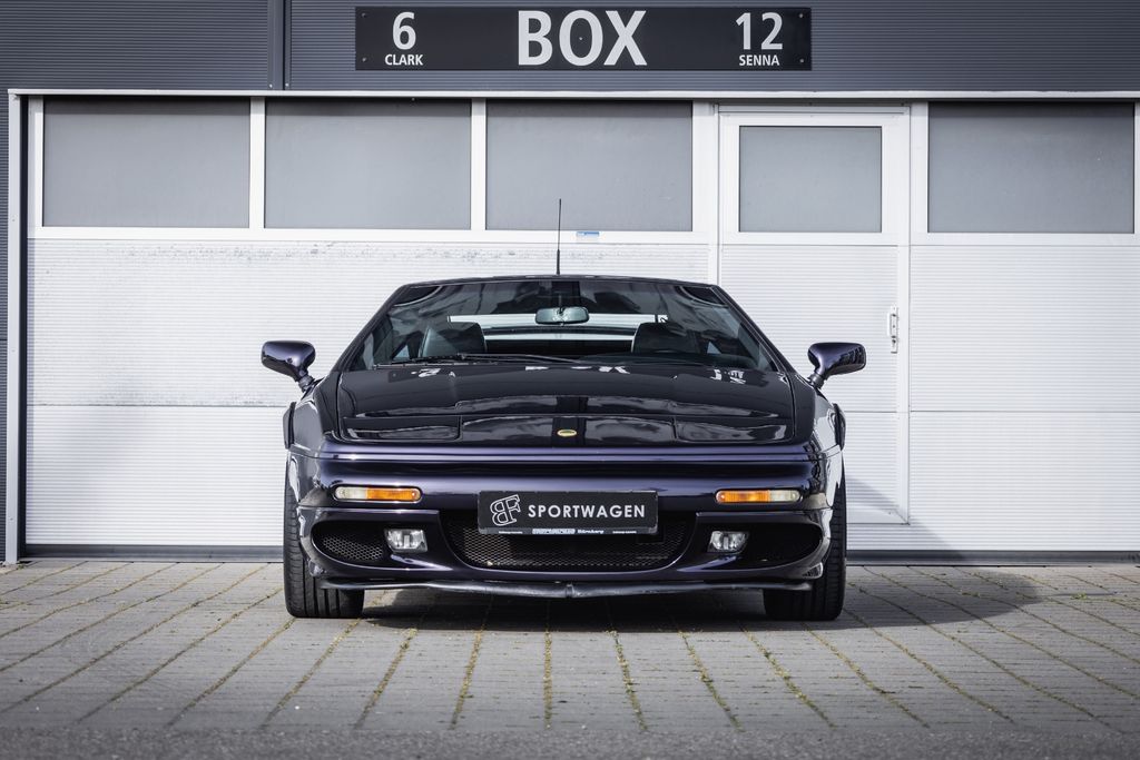 Lotus Esprit