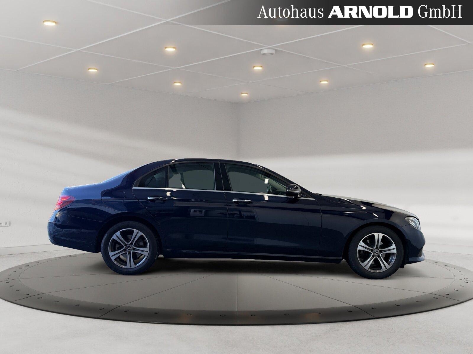Mercedes-Benz E 220 d DISTRONIC Standhzg. Kamera KeylessGo !
