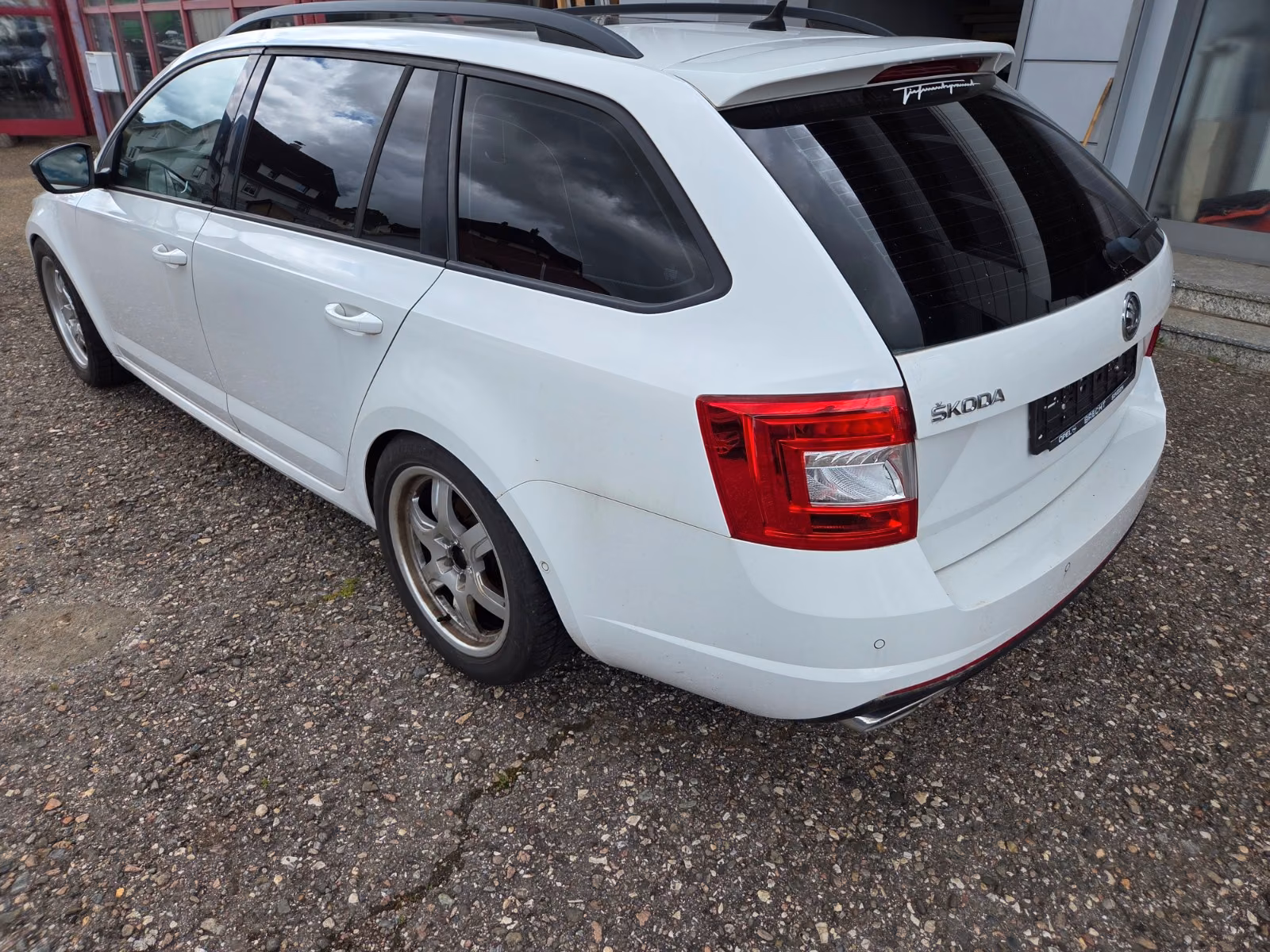 Skoda Octavia 2014 — фото 7