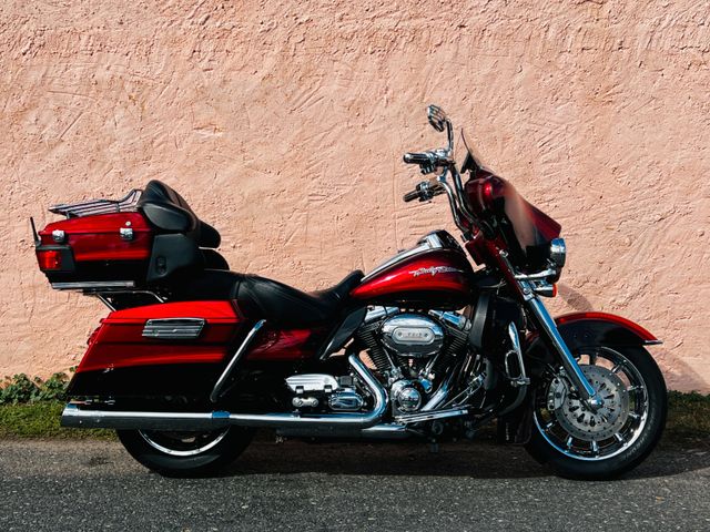 Harley-Davidson FLHTCUSE4 E-Glide  110 CVO 5HD1 KESSTECH +++