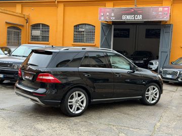 Mercedes ML 250 - 9