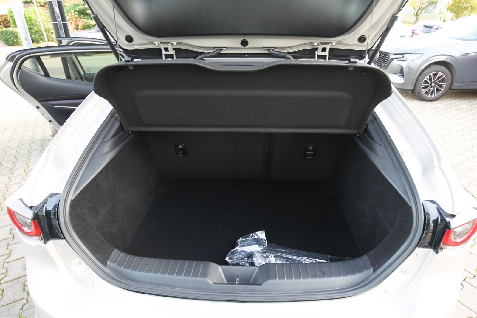 Mazda 3 - Bild 17