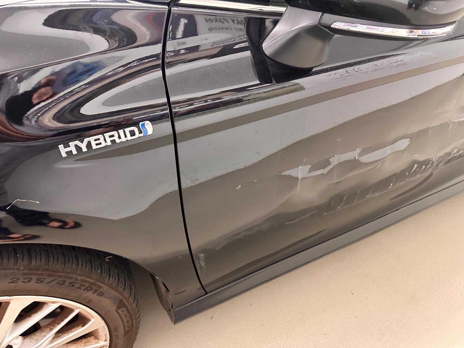 Toyota Camry Hybrid Executive