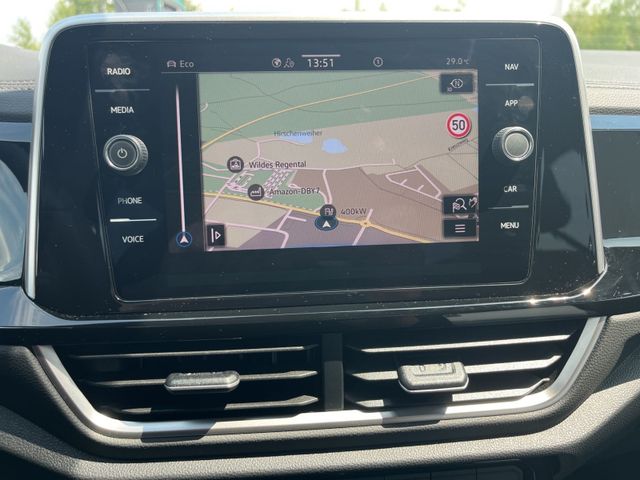 T-Roc R-Line 1.5 TSI DSG,LED,IQ.DRIVE,Kamera