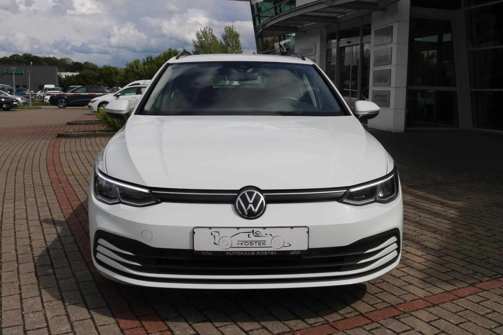 Volkswagen Golf 8 Variant Life 2.0 TDI DSG/ACC/Navi/App-Con