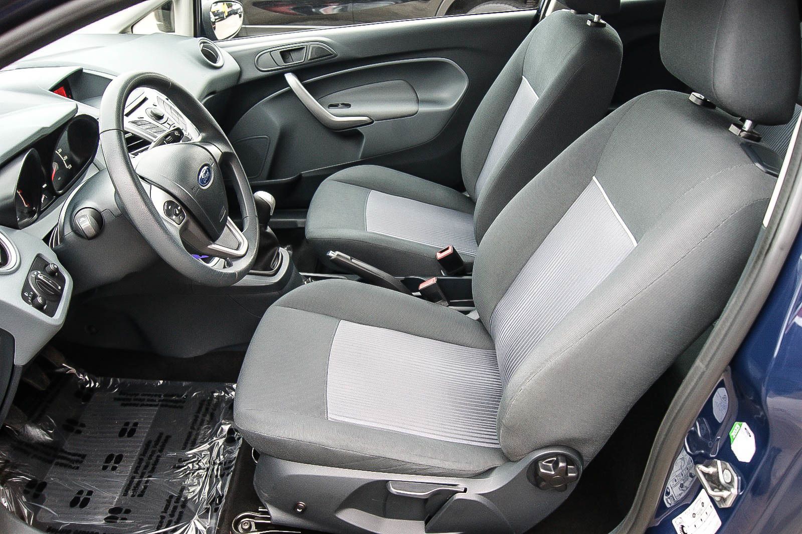 Fahrzeugabbildung Ford Fiesta 1.25 Trend KLIMA SITZHEIZUNG ANHZV SOUND