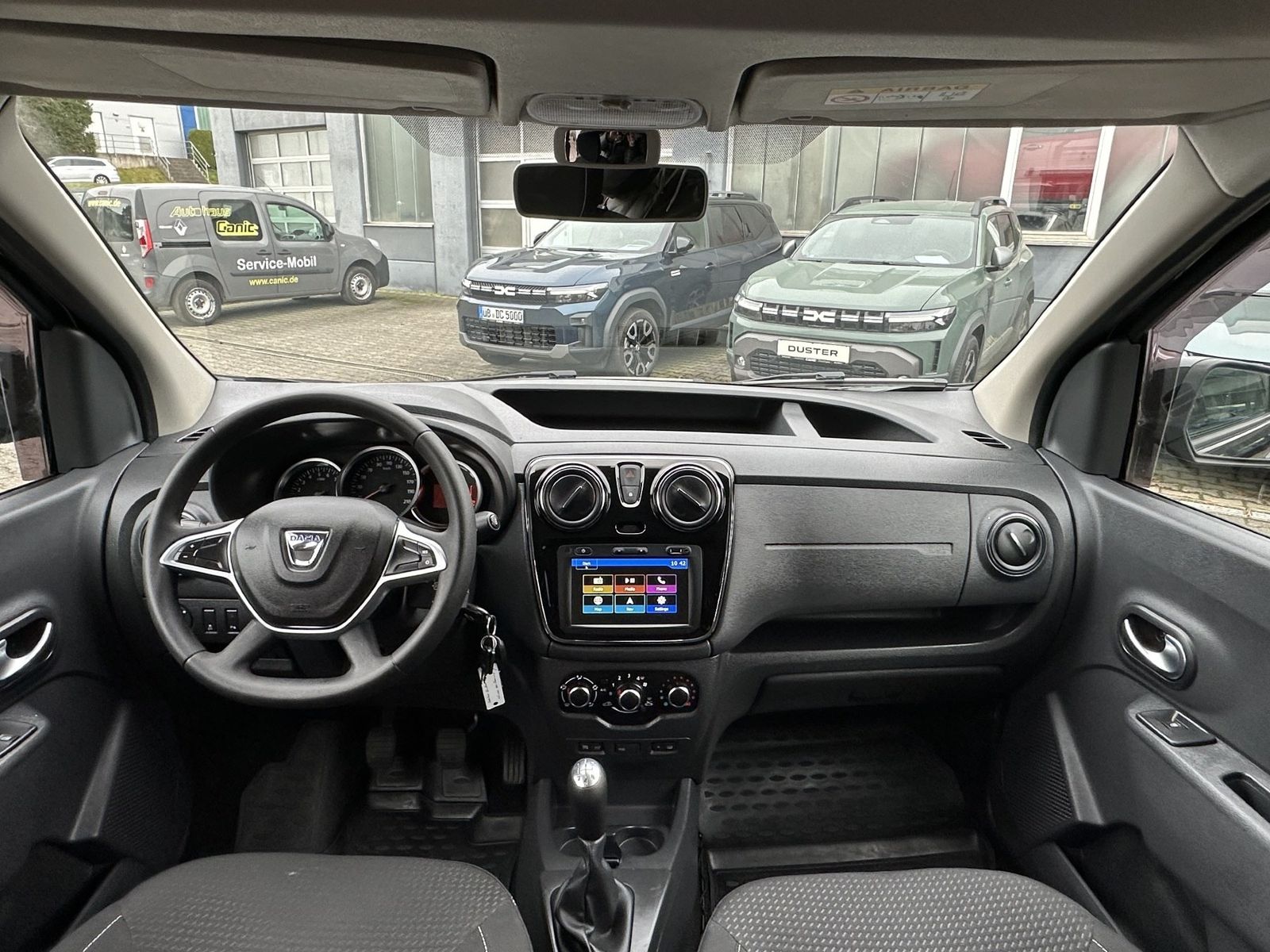 Fahrzeugabbildung Dacia Dokker Comfort SCe 100