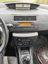 Citroën C4 Lim. Style - Citroën C4: Style