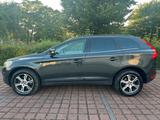 Volvo XC 60 XC60 Momentum 2WD - gebrauchte Volvo XC60 aus dem Jahr 2011