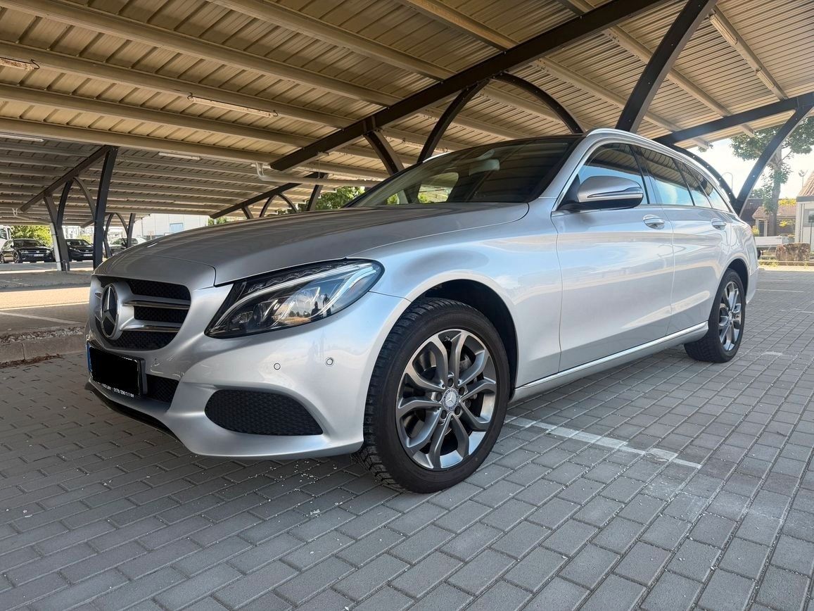 MERCEDES-BENZ C 250d T 4Matic AHK PANO LED
