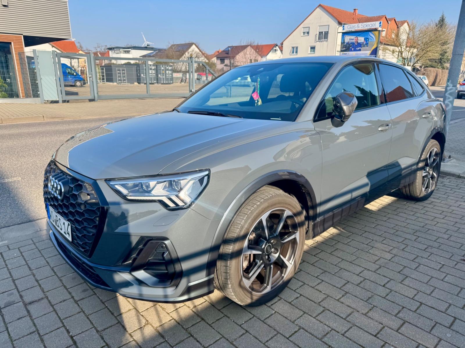 Audi Q3 Sportback 40 TFSI quattro basis/1HAND