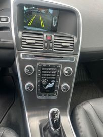 Volvo XC60 - 10