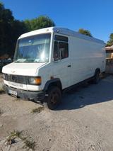 Mercedes-Benz Mercedes 714TD - Mercedes-Benz Vario mit Diesel-Antrieb: Kleinbus