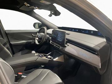 2026 BMW IX3 照片 10