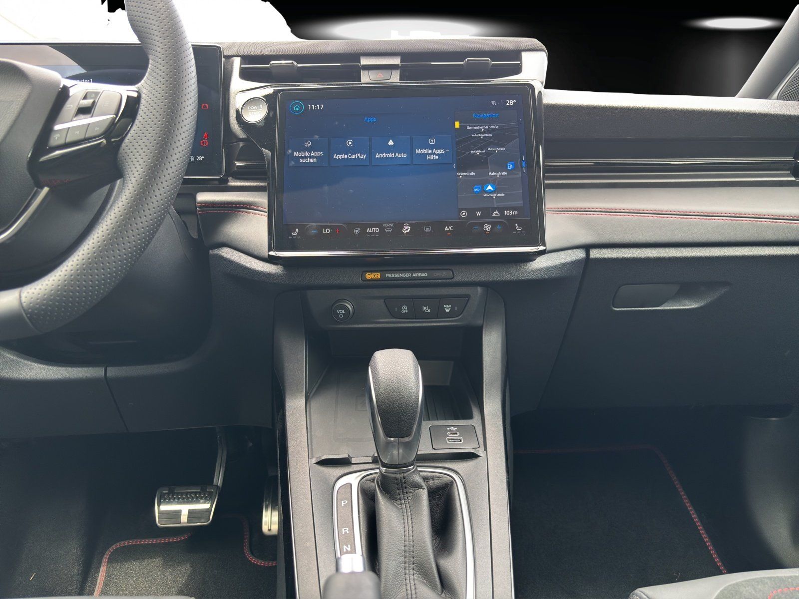 Fahrzeugabbildung Ford Puma ST-Line X Automatik 155PS Winter P. LM 19Z