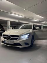 Mercedes-Benz Mercedes Cla 220d - gebrauchte Mercedes-Benz CLA 220 aus dem Jahr 2014