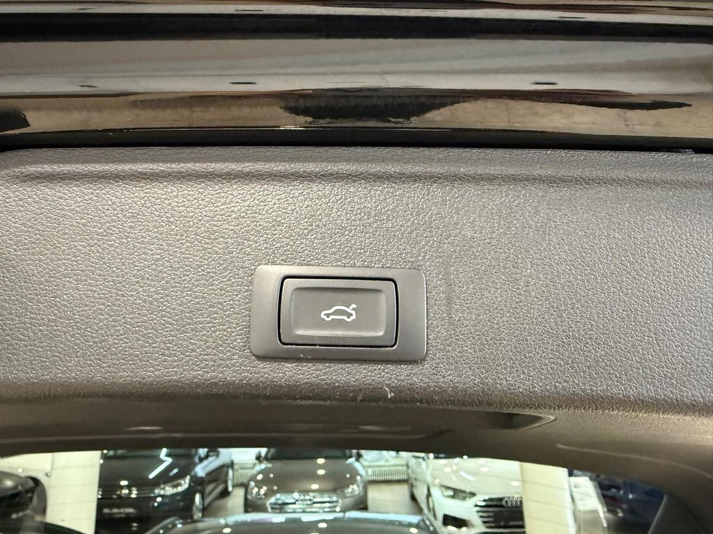 Audi A4 - Bild 24