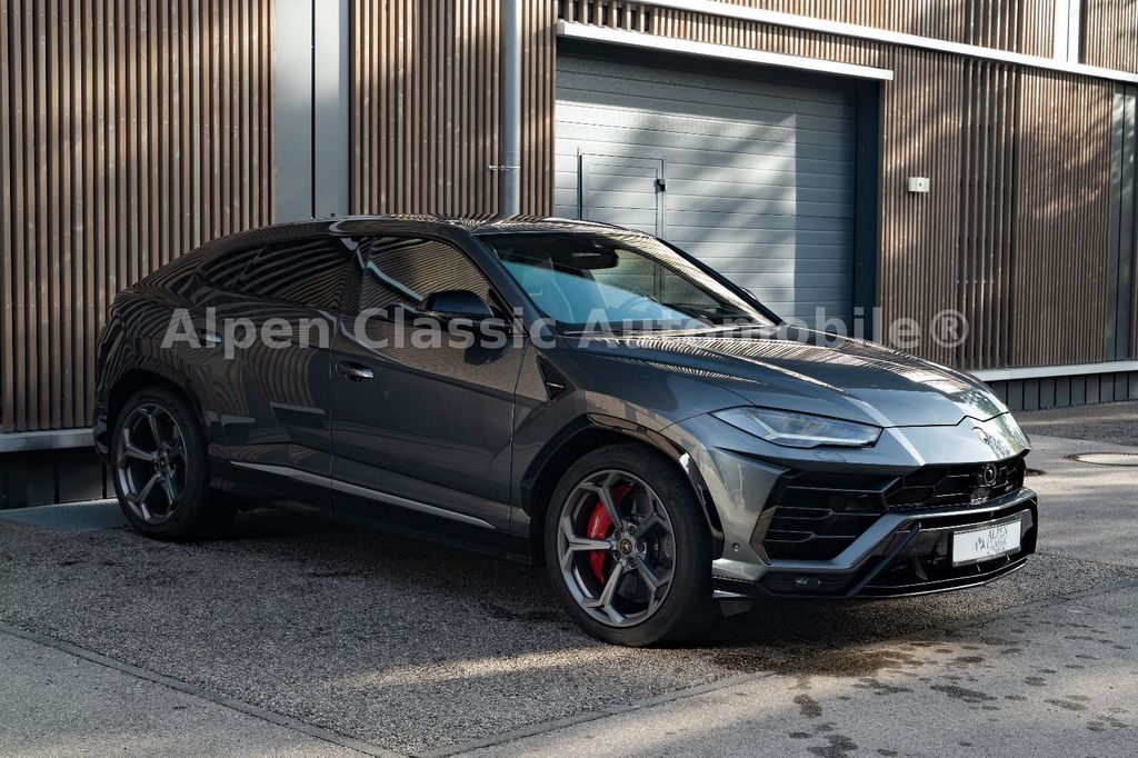 Image of Lamborghini Urus
