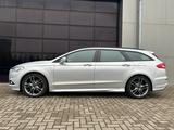 Ford Mondeo ST-Line AWD/AHK/Pano/Standheizung - silberne Ford Mondeo