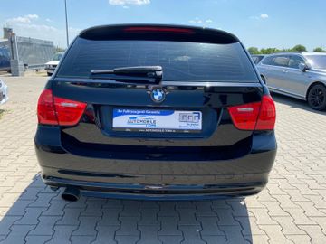 BMW 320 - 4