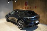 Aston Martin DBX 4.0 V8*Sportabgas*Body Pack Black*22 Zoll* - Aston Martin DBX aus 2022