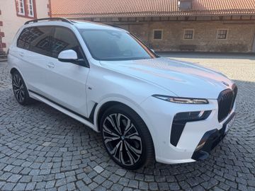 BMW X7 - 6