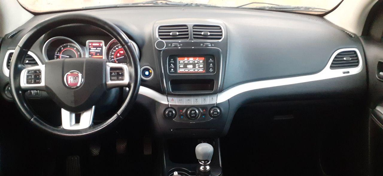 Fiat Freemont 2011 — двигун 1.956 cm³, 140 HP (103kW)
