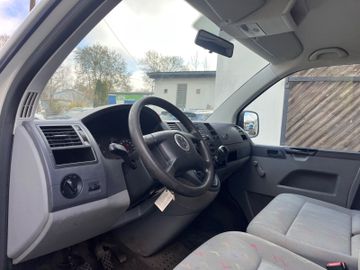 Volkswagen T5 Transporter - 9