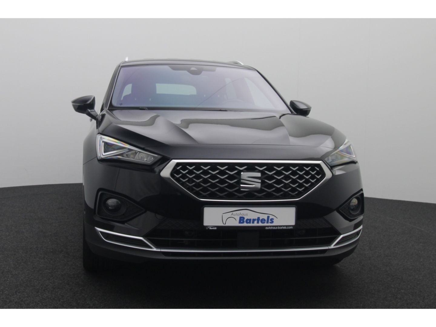 Fahrzeugabbildung SEAT Tarraco 2.0 AHK Schwenkbar ACC Navi SHZ