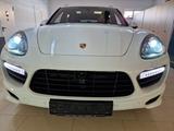 Porsche Cayenne 3.0V6/PANO/Burmester/Akrapovic - Porsche: 3.0
