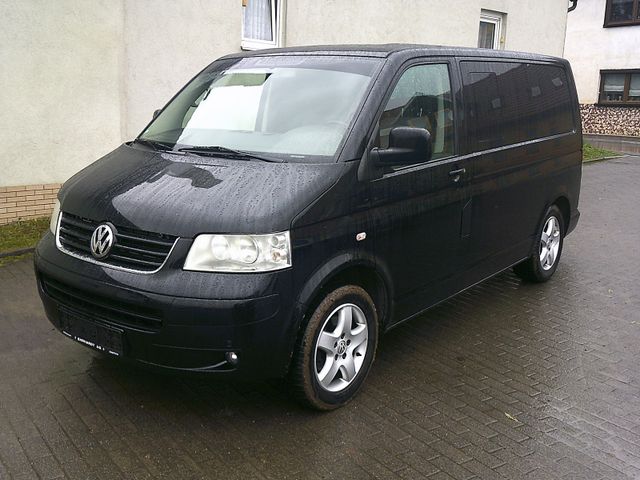 Volkswagen T5 Transporter Bus Multivan Startline