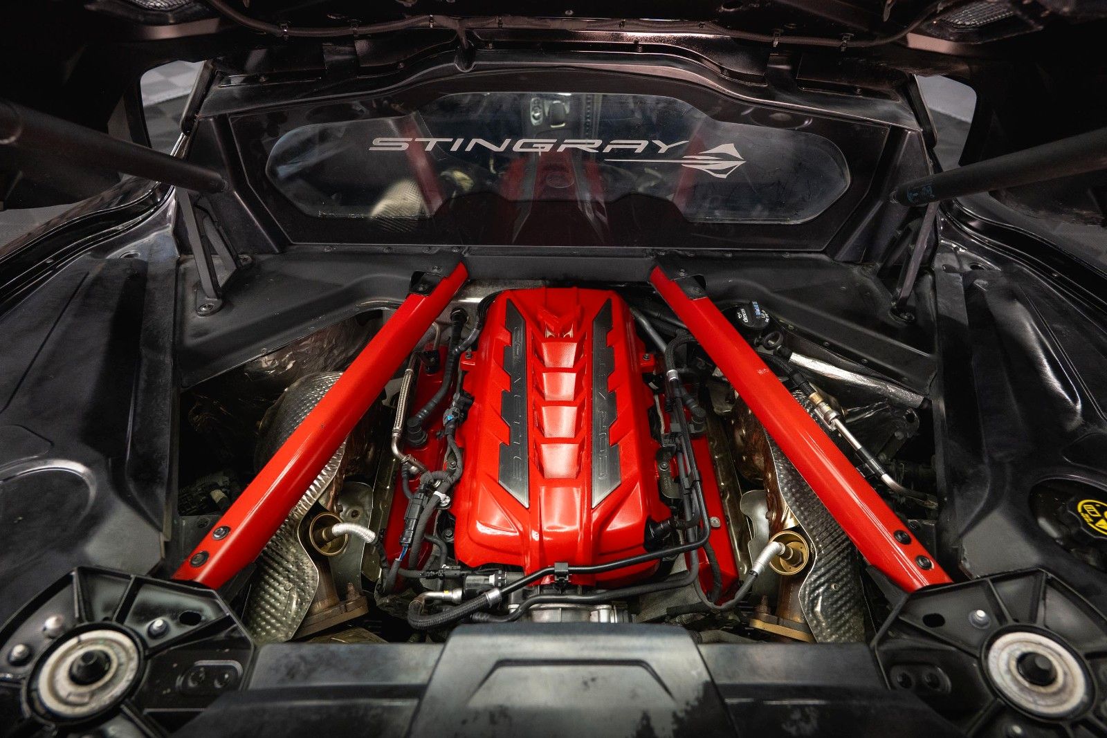 Fahrzeugabbildung Corvette C8 Stingray 1LT Targa Z51 Performance 19% VAT