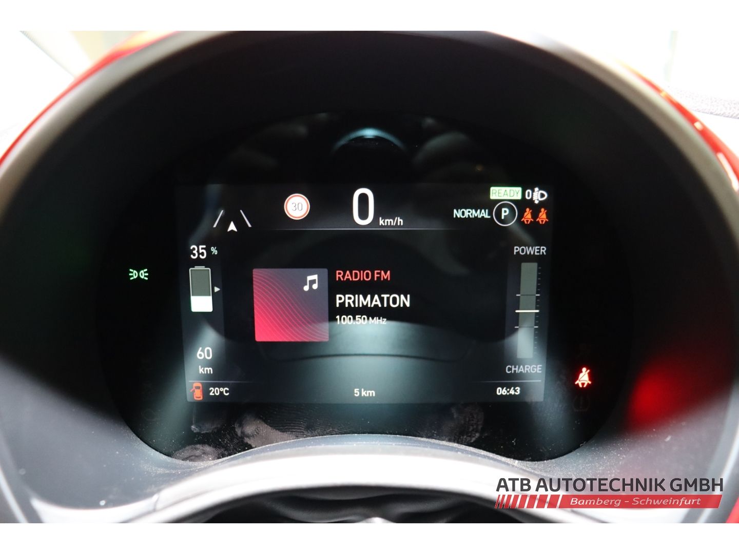 Fahrzeugabbildung Fiat 500e Cabrio 23,8 kWh RED Komfort-Paket Apple Car