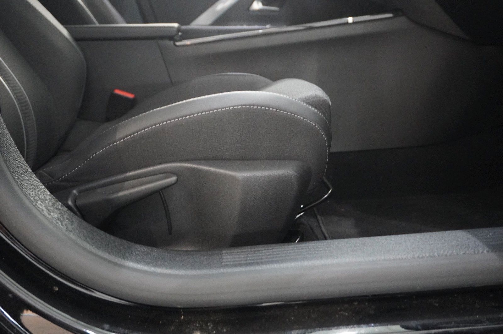 Fahrzeugabbildung Opel Astra L ST 1.5D GS SPORT NAVI/LED/360°/VIRT/DAB+