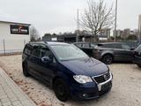 Volkswagen Touran Trendline 1.4 TSI*Klimaanlage*Tempomat* - Kleinbus bis 5.000 Euro