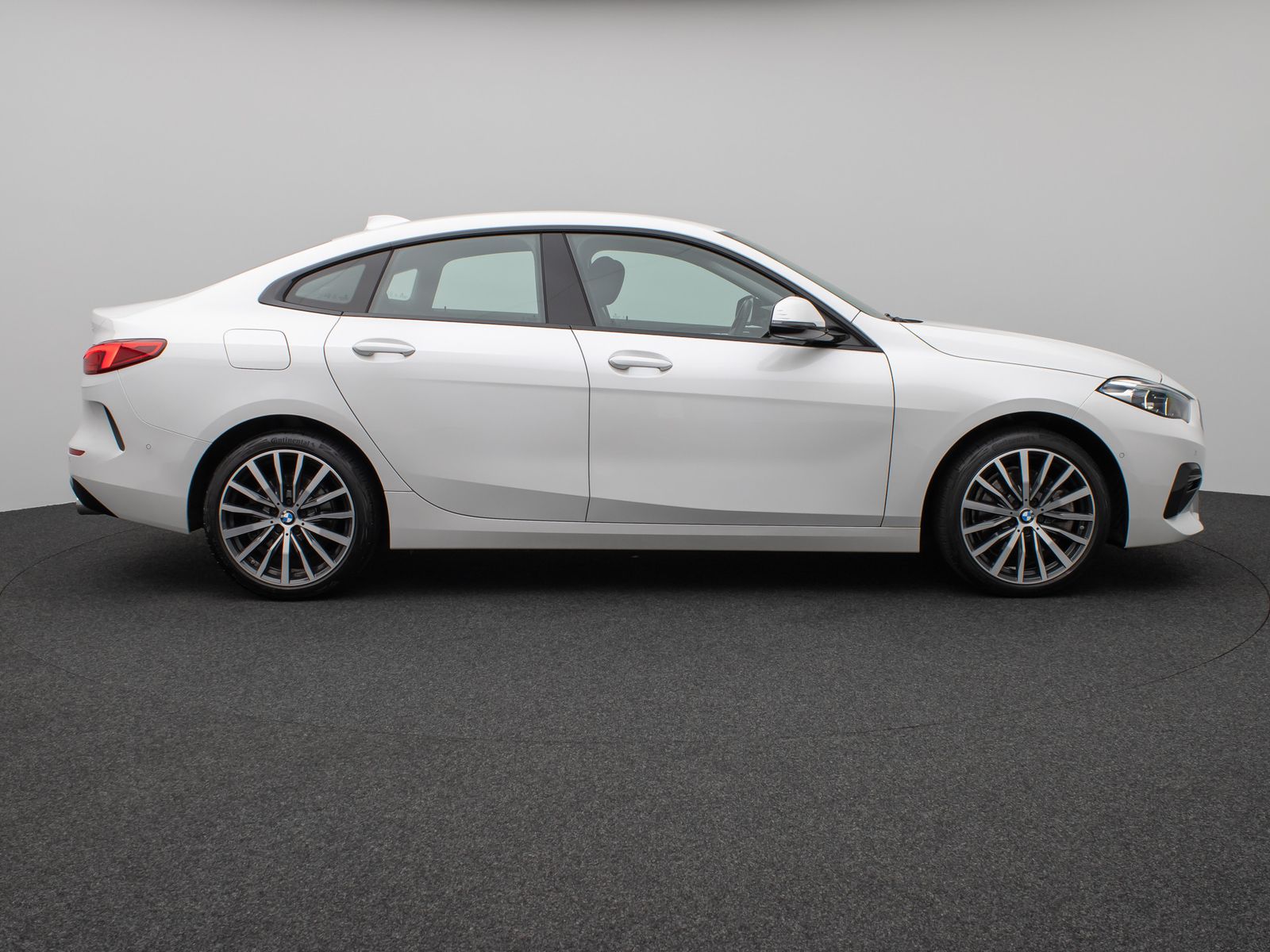 Fahrzeugabbildung BMW 220d Gran Coupé SportLine Kamera DAB HiFi Lenkrh