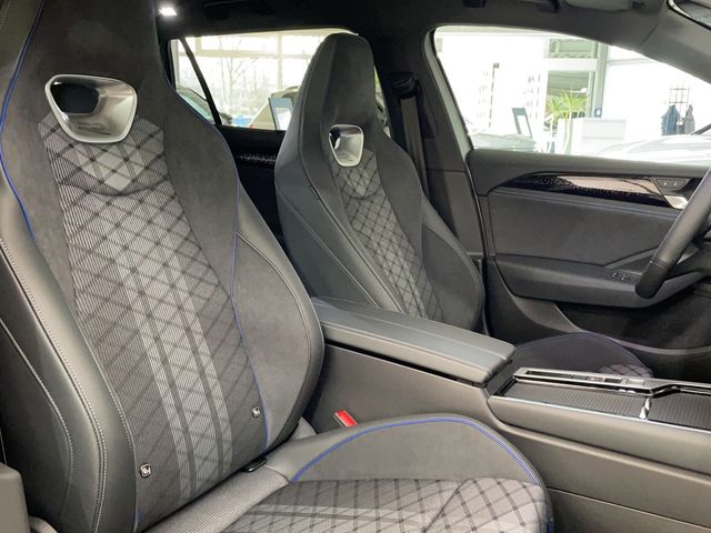 Passat R-Line 2,0 l TDI SCR 110 kW 150 PS 7-Gang