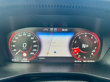 Volvo XC40 - 8