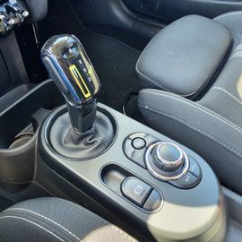 MINI Cooper SE - 10