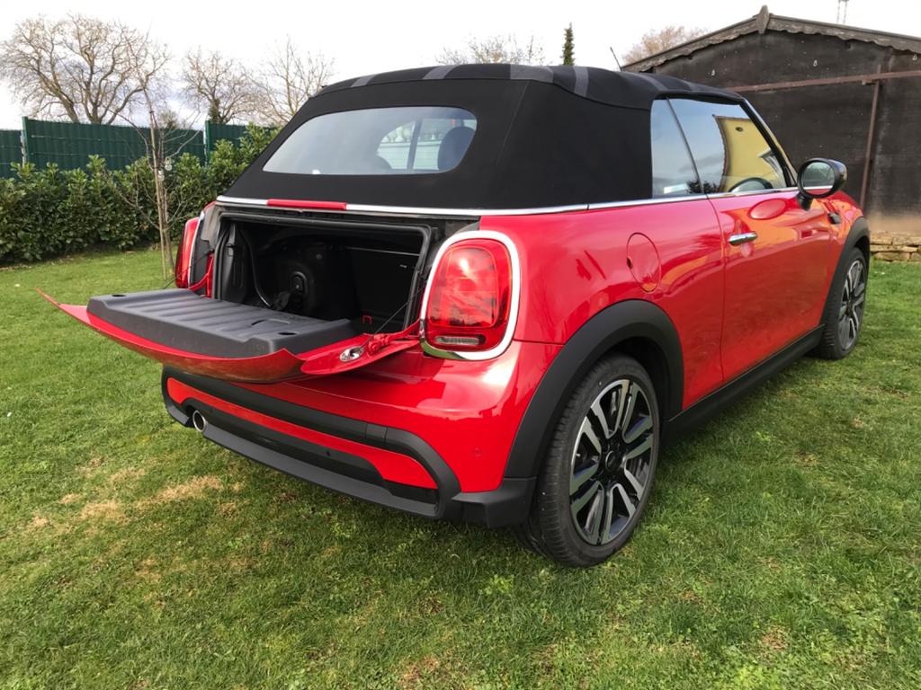 MINI Cooper Cabrio