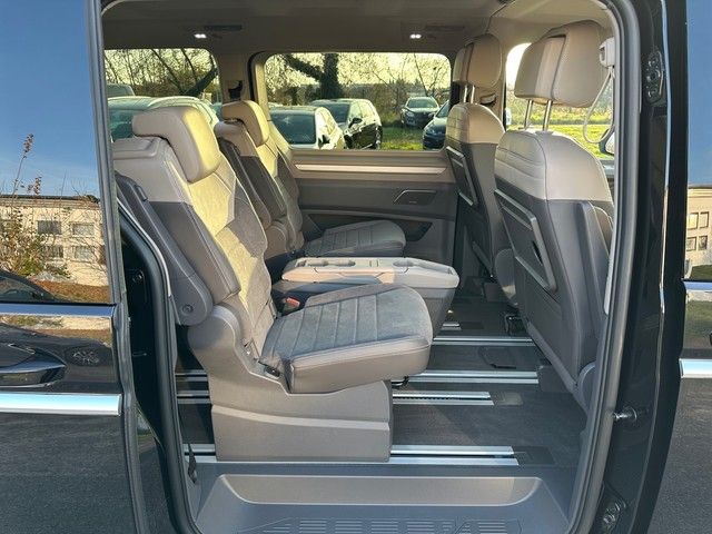 Fahrzeugabbildung Volkswagen T7 Multivan 2.0TDI DSG Style lang+AZV+LED+NAVI++